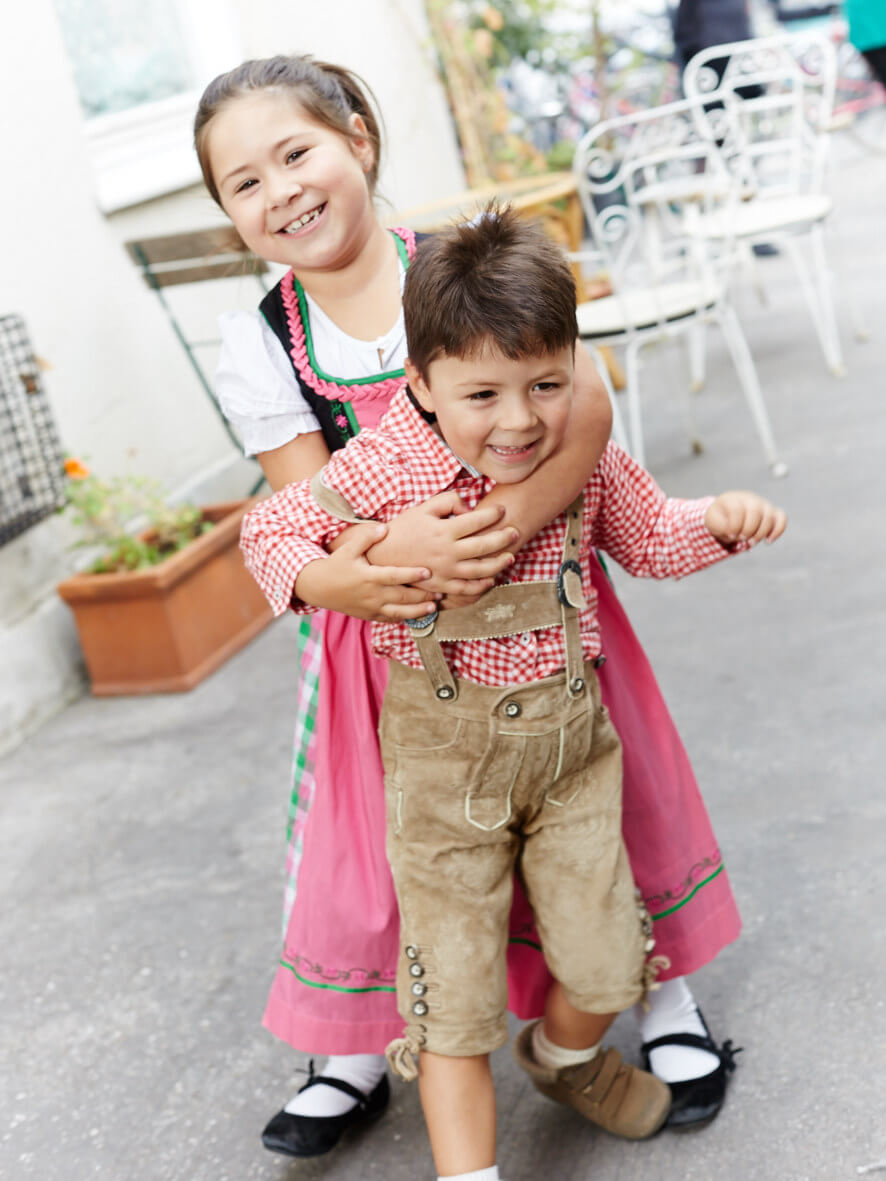 Schneiderei München - Kinder in Tracht